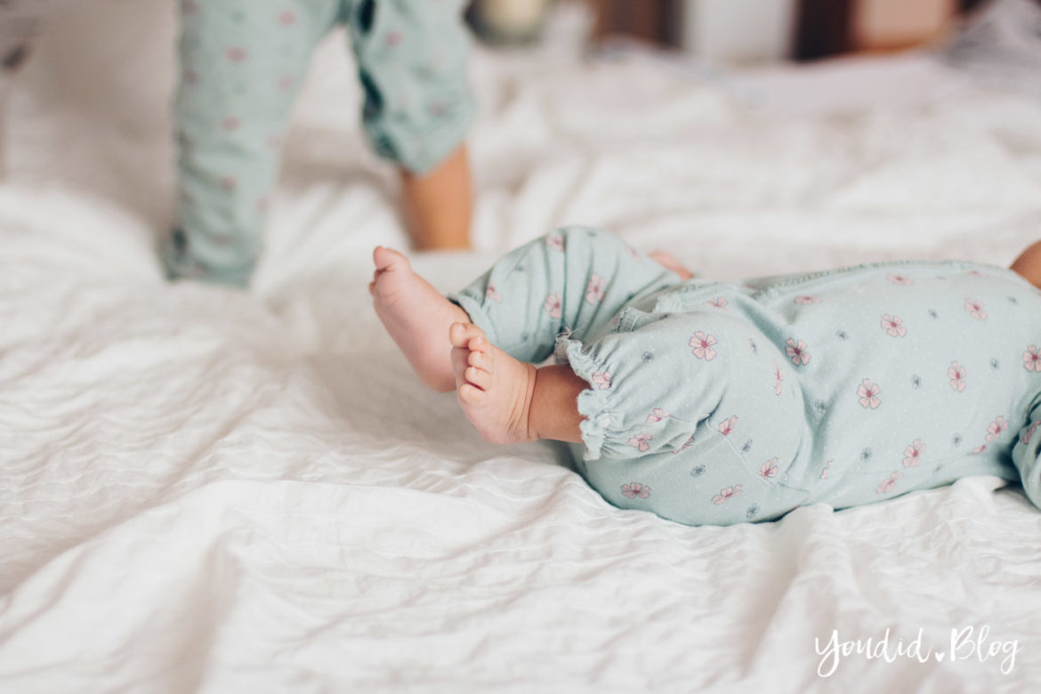 Zwei unter zwei 5 Monate als Zweifachmama Geschwisterliebe Schwestern | https://youdid.blog Zwei unter zwei 5 Monate als Zweifachmama Geschwisterliebe Schwestern | https://youdid.blog