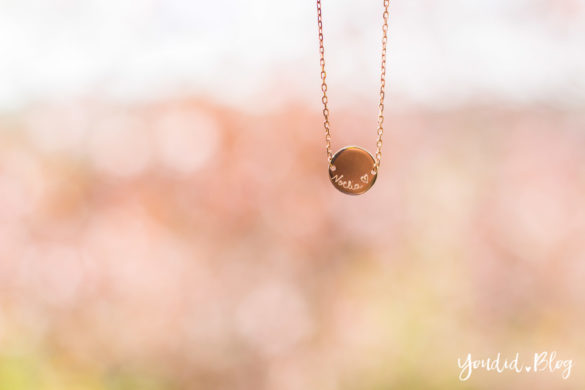 Ein persönliches Geschenk zum Muttertag - Ein Brief an meine Mama und personalisierter Schmuck von Merci Maman Mama Tochter Kette | https://youdid.blog