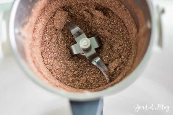Rezept Toffifee Schoko Crossies mit dem Thermomix selber machen Chocolate Caramel Nut Choco Crossies | https://youdid.blog