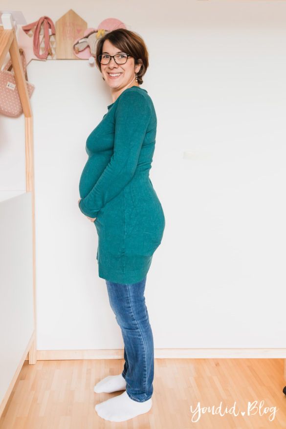 16. Schwangerschaftswoche - Schwangerschaftsupdate Babybauch Baby Bump Bauchfotos schwanger Baby Maternity Photos | https://youdid.blog
