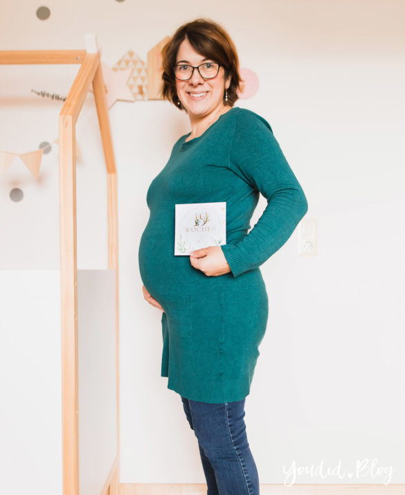 19. Schwangerschaftswoche Schwangerschaftsupdate Babybauch Baby Bump Bauchfotos schwanger Baby Maternity Photos | https://youdid.blog