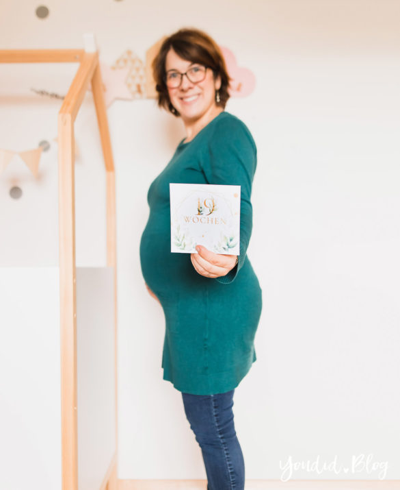 19. Schwangerschaftswoche Schwangerschaftsupdate Babybauch Baby Bump Bauchfotos schwanger - Baby Maternity Photos Milestonecard | https://youdid.blog