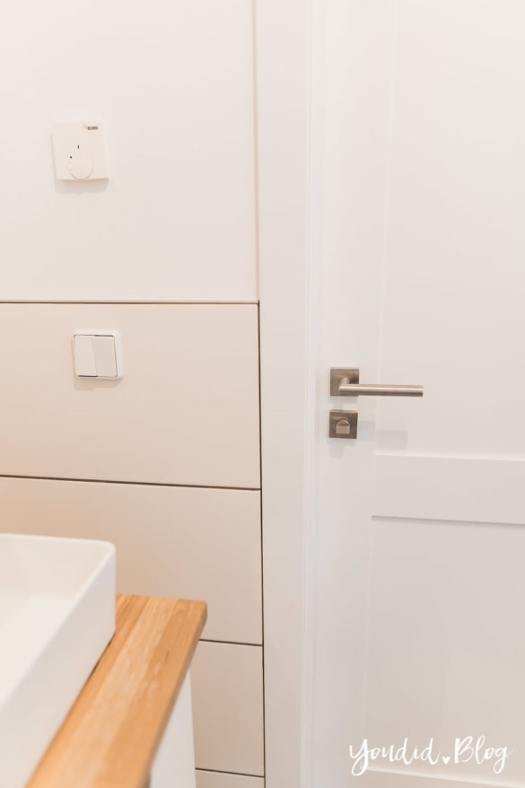 Room Tour durchs Haus moderne Kassettentüren und unsere Erfahrung mit Tür und Zarge WC | https://youdid.blog