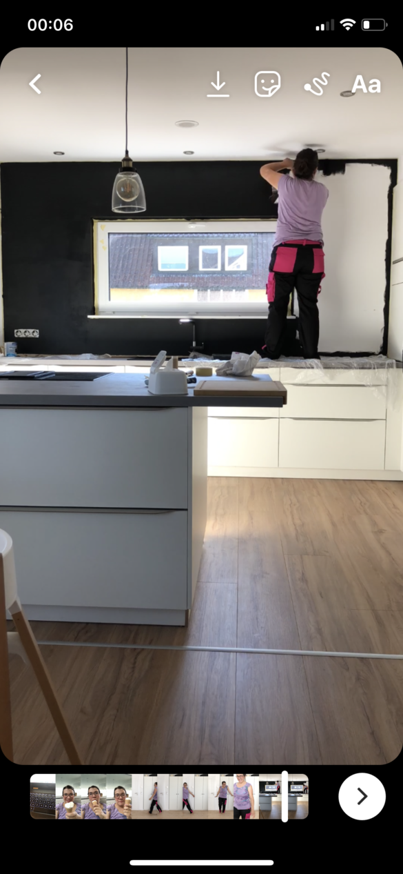Anleitung für Instagram Reels - Wie funktioniert die neue Instagram Funktion - Tutorial Reels erstellen Küche schwarz streichen | https://youdid.blog